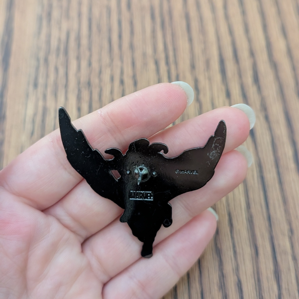 Marvel Pin - Picture 2 of 3